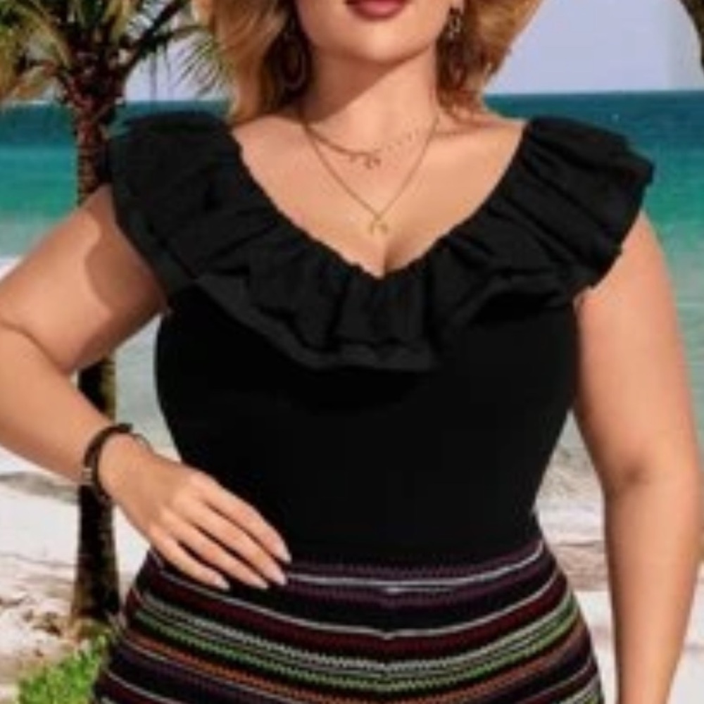 3/$20! Ruffled V-Neck Top